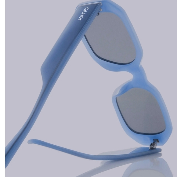 New Quay Hyped Up 53mm Hydrangea/ Smoke Frame Square Lens Unisex Sunglasses NWT main image 5